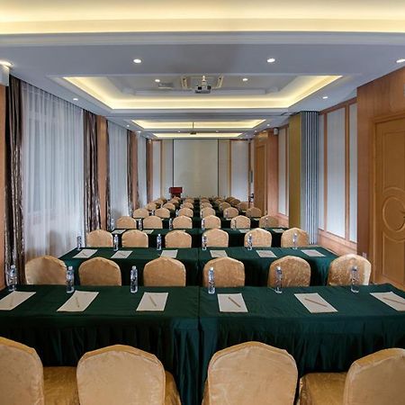 Vienna Hotel Shenzhen Buji Ganli Road מראה חיצוני תמונה
