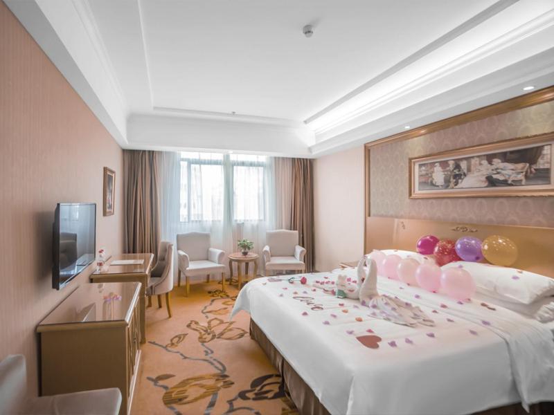 Vienna Hotel Shenzhen Buji Ganli Road מראה חיצוני תמונה